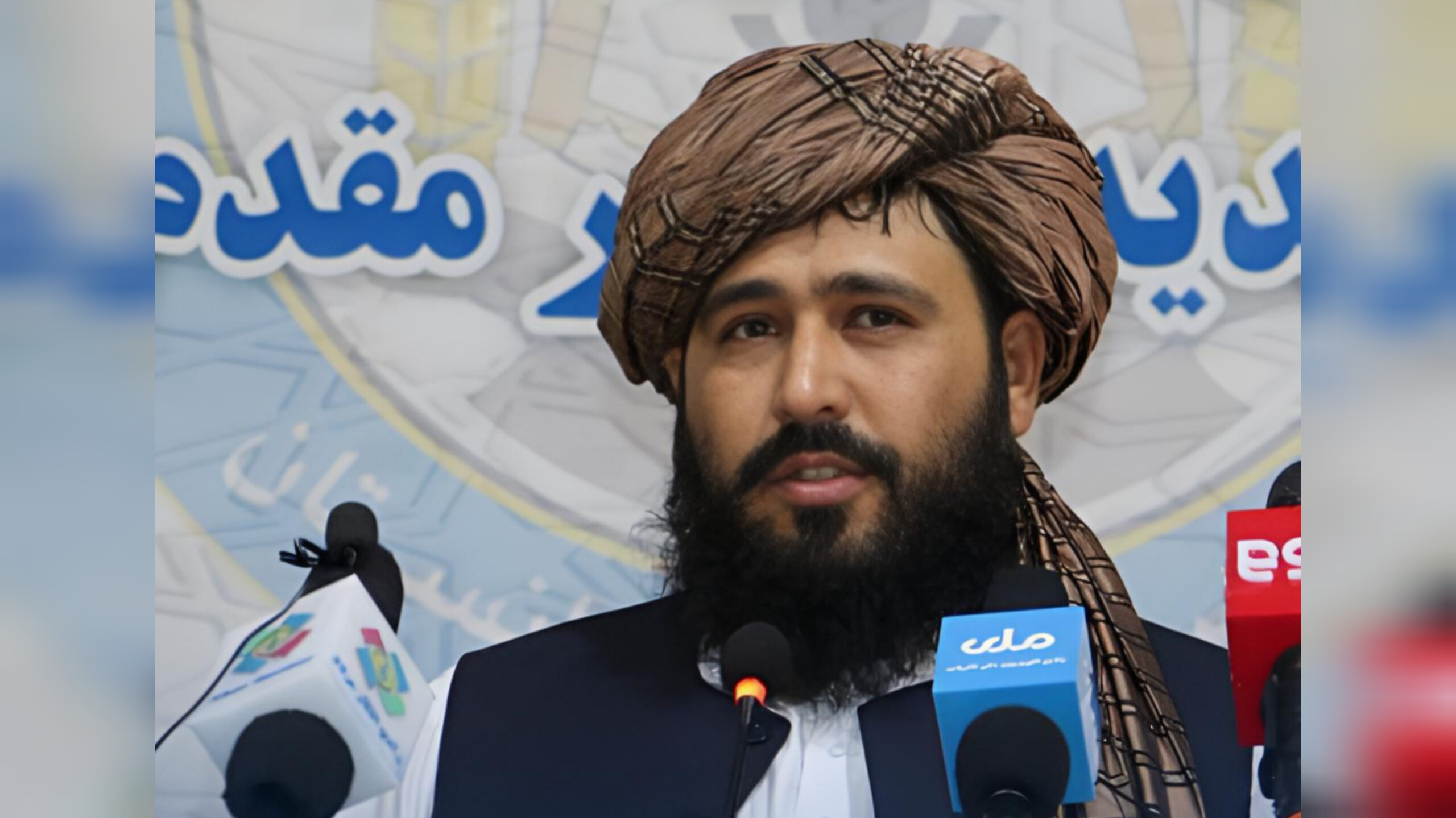 والی فاریاب وزیر مخابرات شد